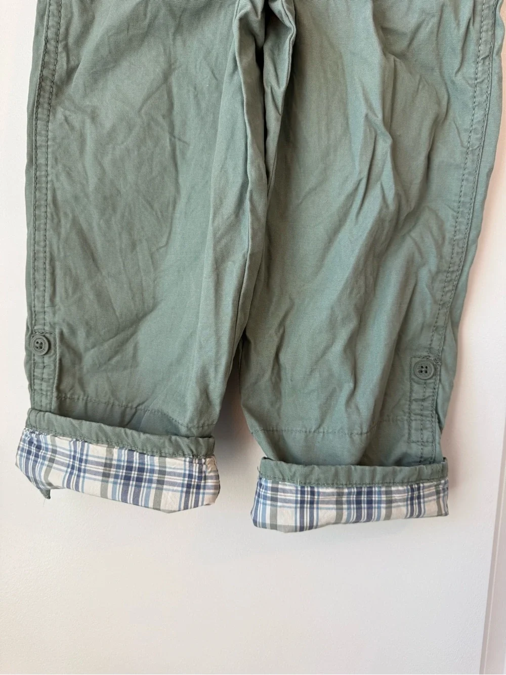 OshKosh B’Gosh Light Olive Green Overalls Plaid Interior Size 5T